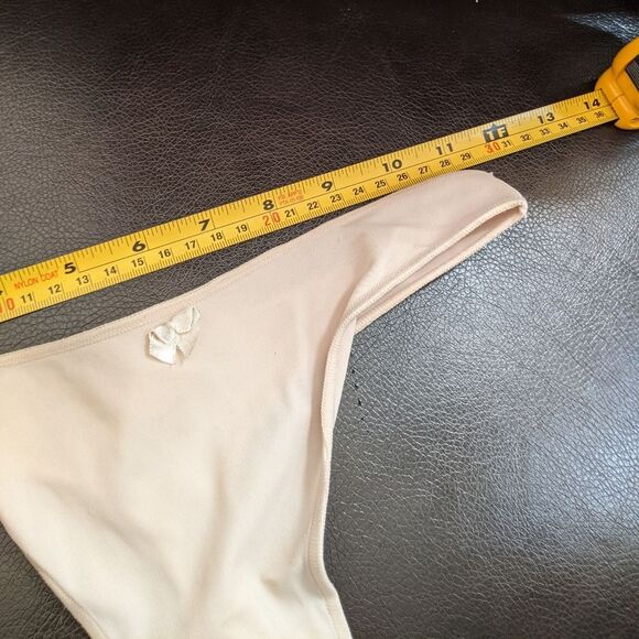 5 for $25! NEW Ladies Nude High Rise Thong Small - Picture 3 of 6